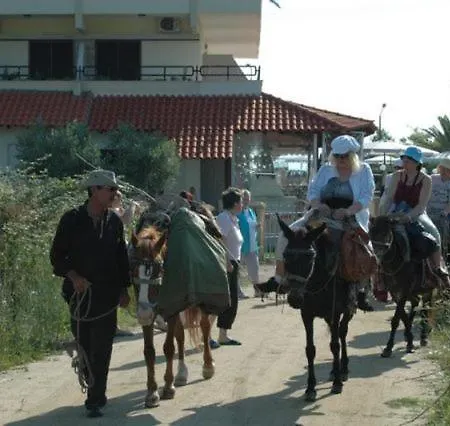 Sithon Szálloda Szárti